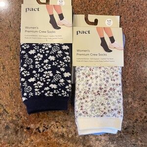 NEW! Pact Premium Crew Socks Two Pair NWT! Retail: $27